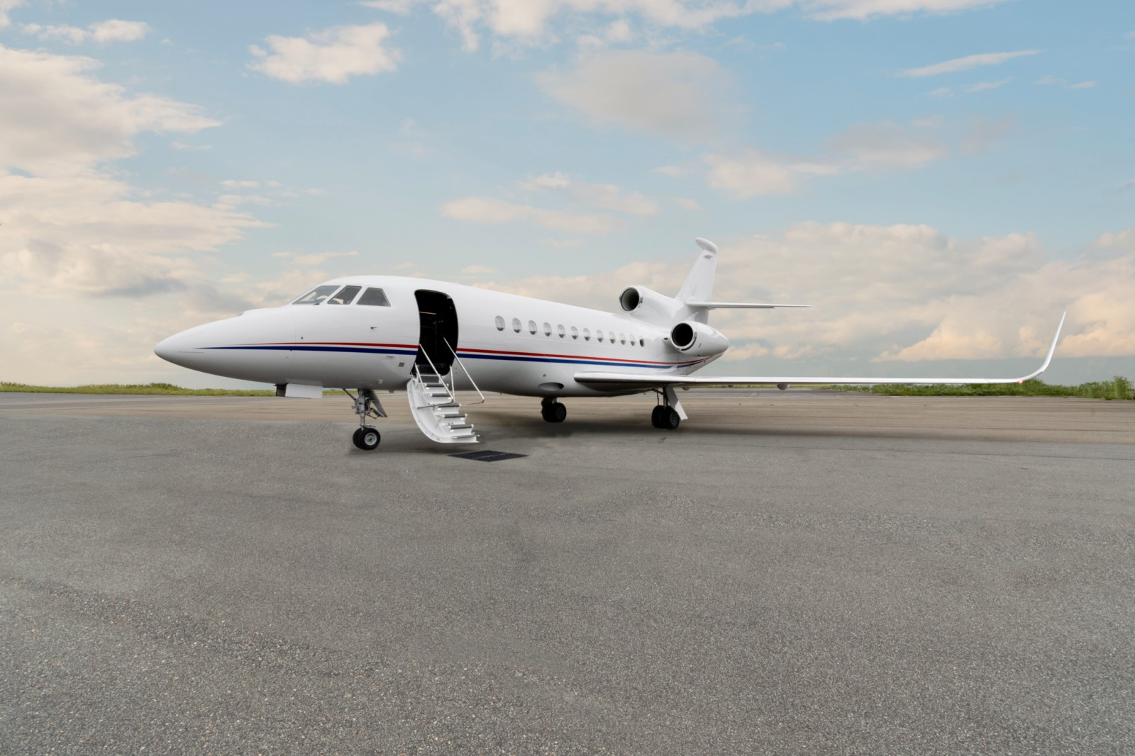 Dassault Falcon 900LX aircraft reference