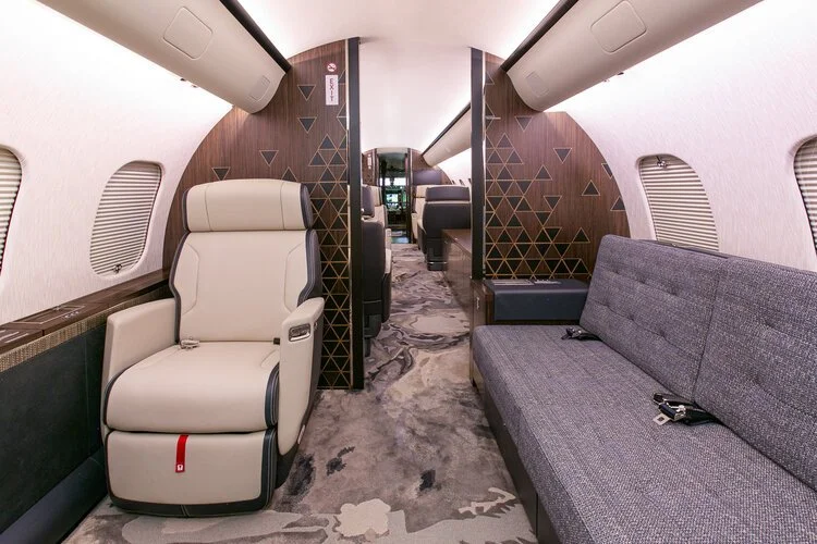 Global 5500 lounge