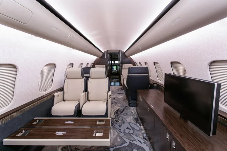 Global 5500 forward cabin